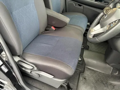 Mitsubishi eK X