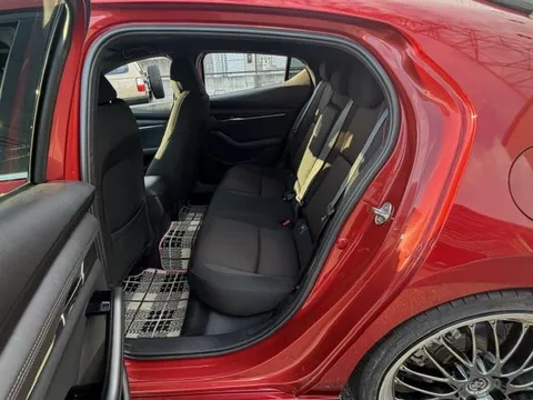 Mazda MAZDA3 Fastback