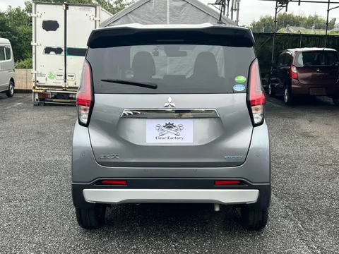 Mitsubishi eK X