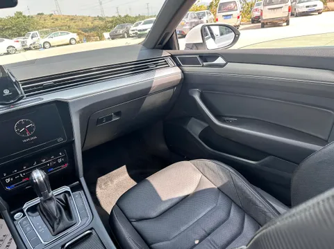 Volkswagen CC