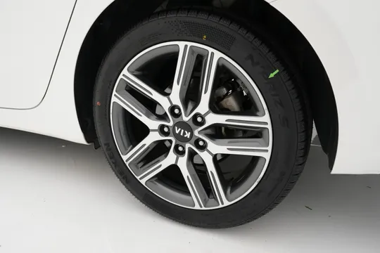 Kia Cerato (K3)