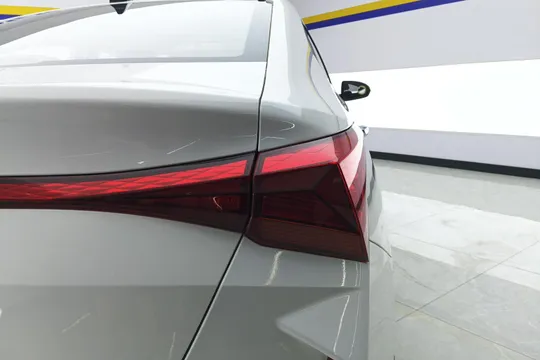 Hyundai Verna