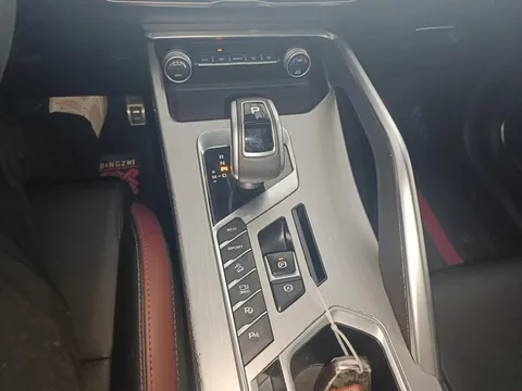 Geely Coolray (Binyue)