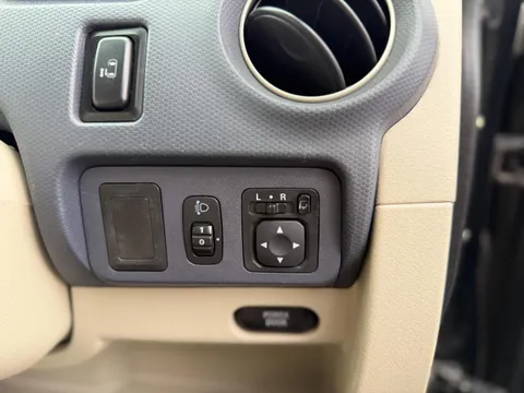 Nissan Otti