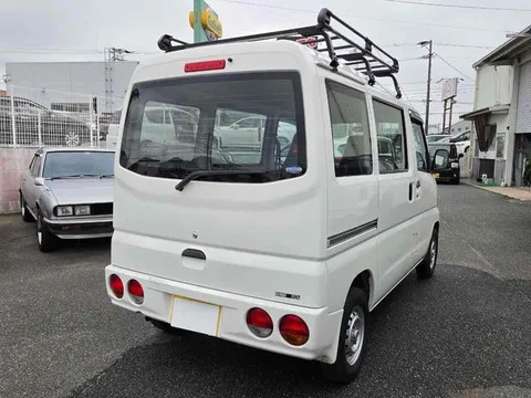 Mitsubishi Minicab Van
