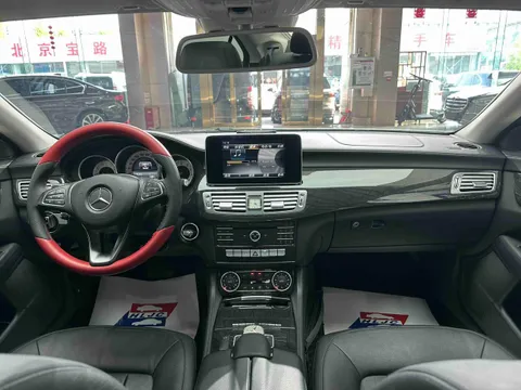 Mercedes-Benz Mercedes-Benz CLS