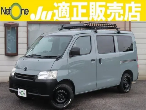 Toyota TownAce Van