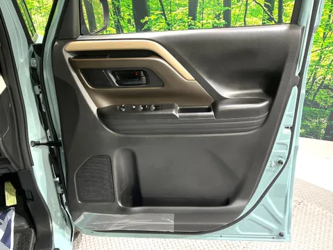 Suzuki Spacia