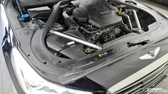 Genesis G90 (EQ900)