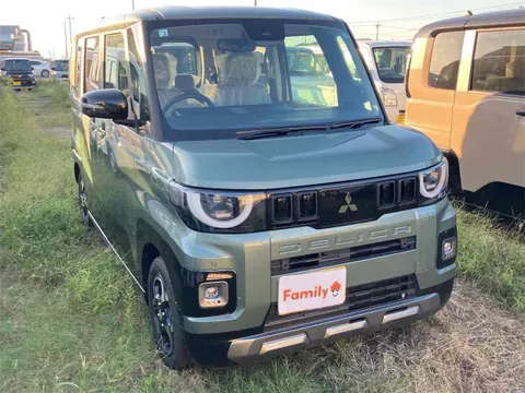 Mitsubishi Delica Mini