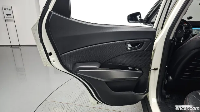 SsangYong Tivoli XLV (Tivoli Air)