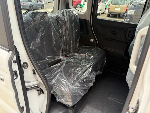 Suzuki Spacia Custom