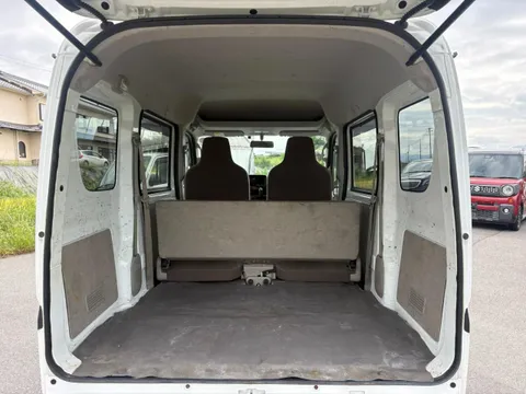 Nissan Clipper