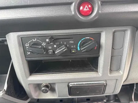 Mitsubishi Minicab Van