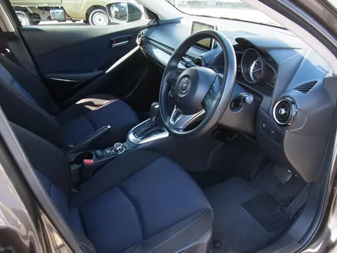 Mazda Mazda2 (Demio)