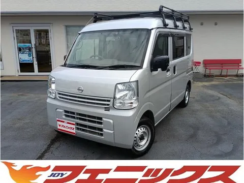 Nissan Clipper Van
