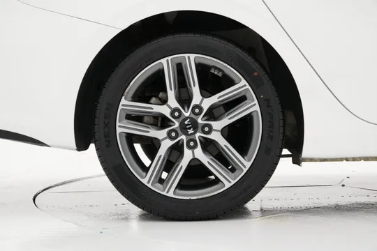 Kia Cerato (K3)