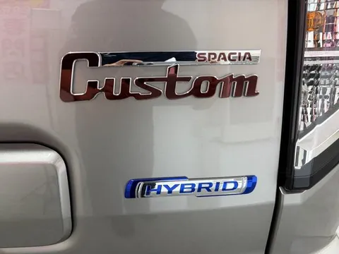 Suzuki Spacia Custom