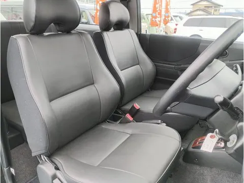 Mitsubishi Pajero JR