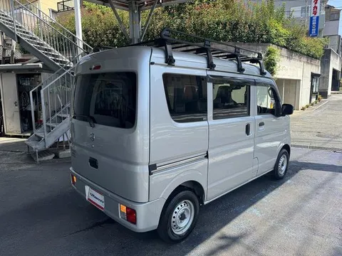 Nissan Clipper