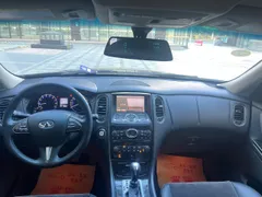 Infiniti QX50