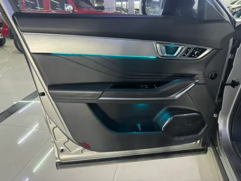 Bestune T99
