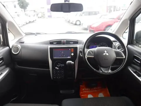 Mitsubishi eK Custom