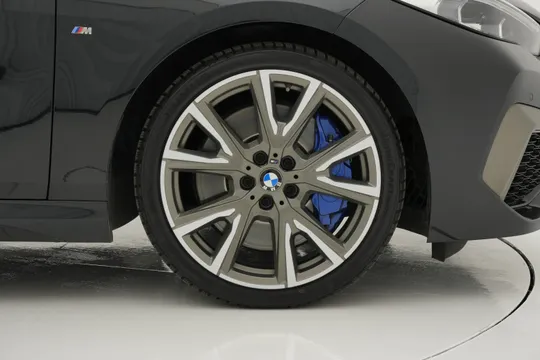 BMW BMW