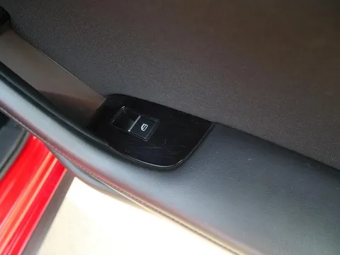 Mazda MAZDA3 Fastback