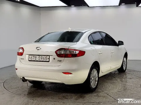 Renault SM3