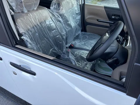 Mitsubishi Delica Mini