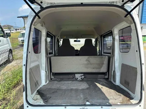 Mitsubishi Minicab Van