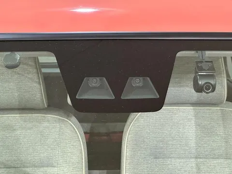 Daihatsu Mira Tocot