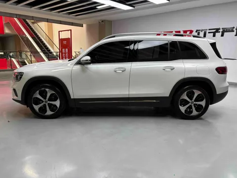 Mercedes-Benz Mercedes-Benz GLB