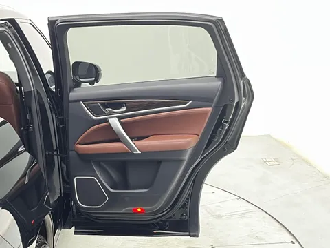Honda UR-V