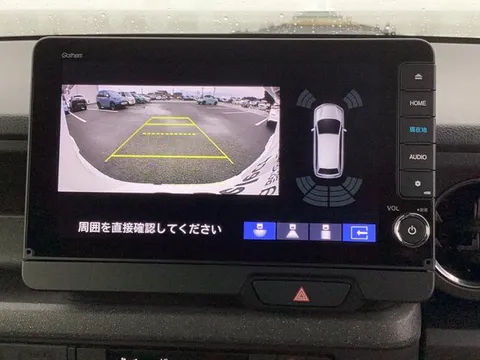 Honda N-BOX Custom