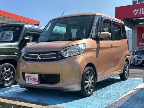 Mitsubishi eK Space