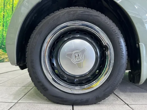 Honda N-BOX Slash