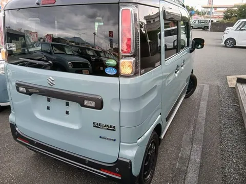 Suzuki Spacia Gear