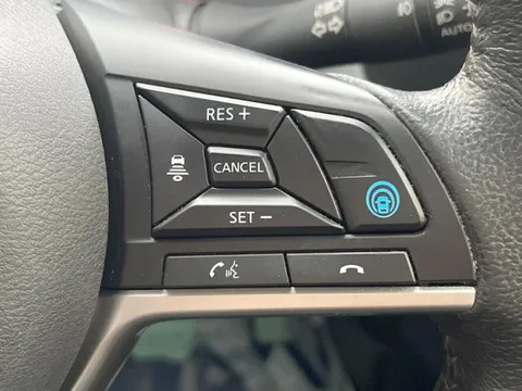 Mitsubishi eK X