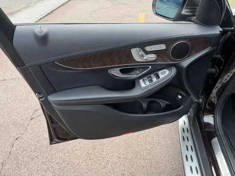 Mercedes-Benz Mercedes-Benz GLC