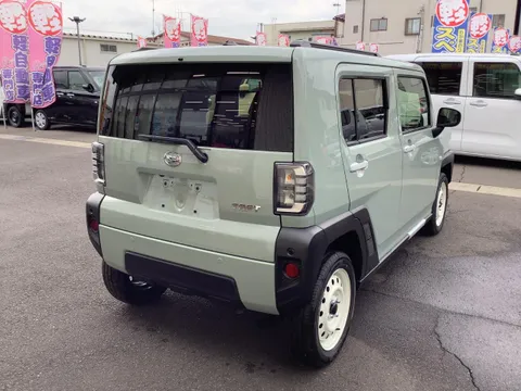 Daihatsu Taft
