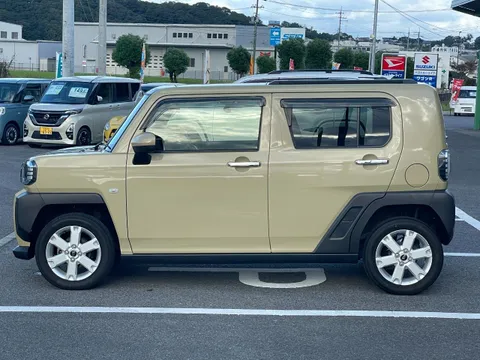 Daihatsu Taft