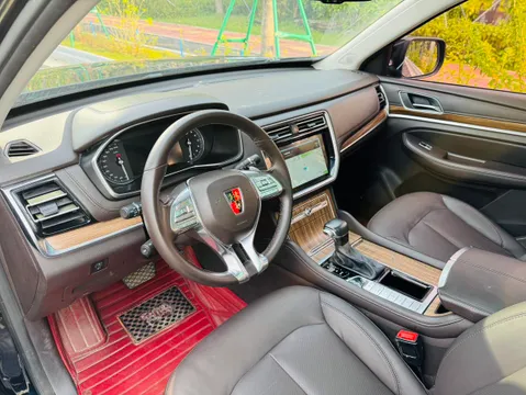 Roewe RX8