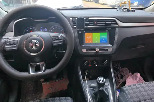 MG ZS