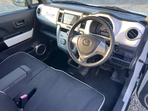 Mazda Flair Crossover