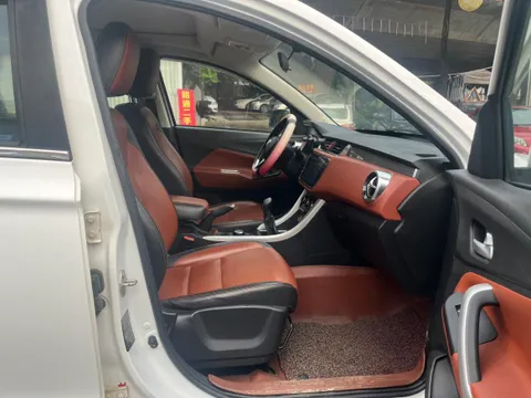 BAIC S3