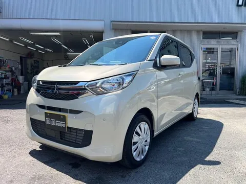 Mitsubishi eK Wagon