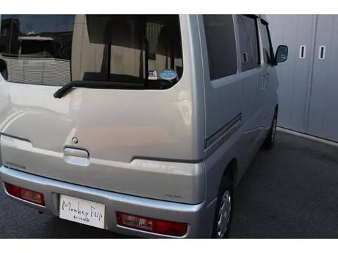 Mitsubishi Minicab Van