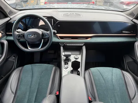 Geely Monjaro (Xingyue L)